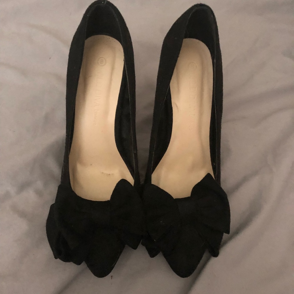 Black heels